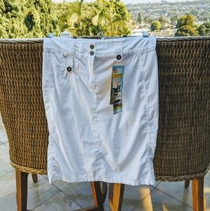 NWT Lole Cotton Skirt with floral design size 4